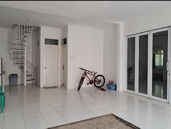 Palm Hills Cilegon Villa Kültér fotó