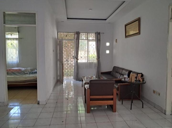 Palm Hills Cilegon Villa Kültér fotó